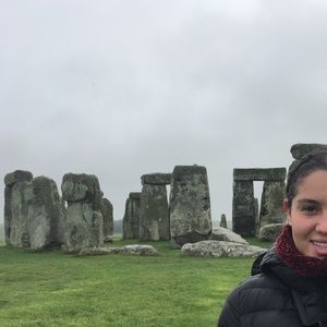 Meet your Posher, Faith